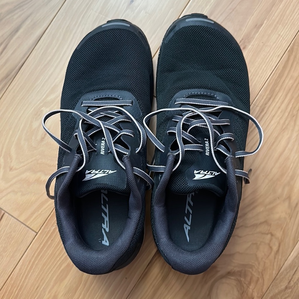 Altra Rivera 2 running shoes